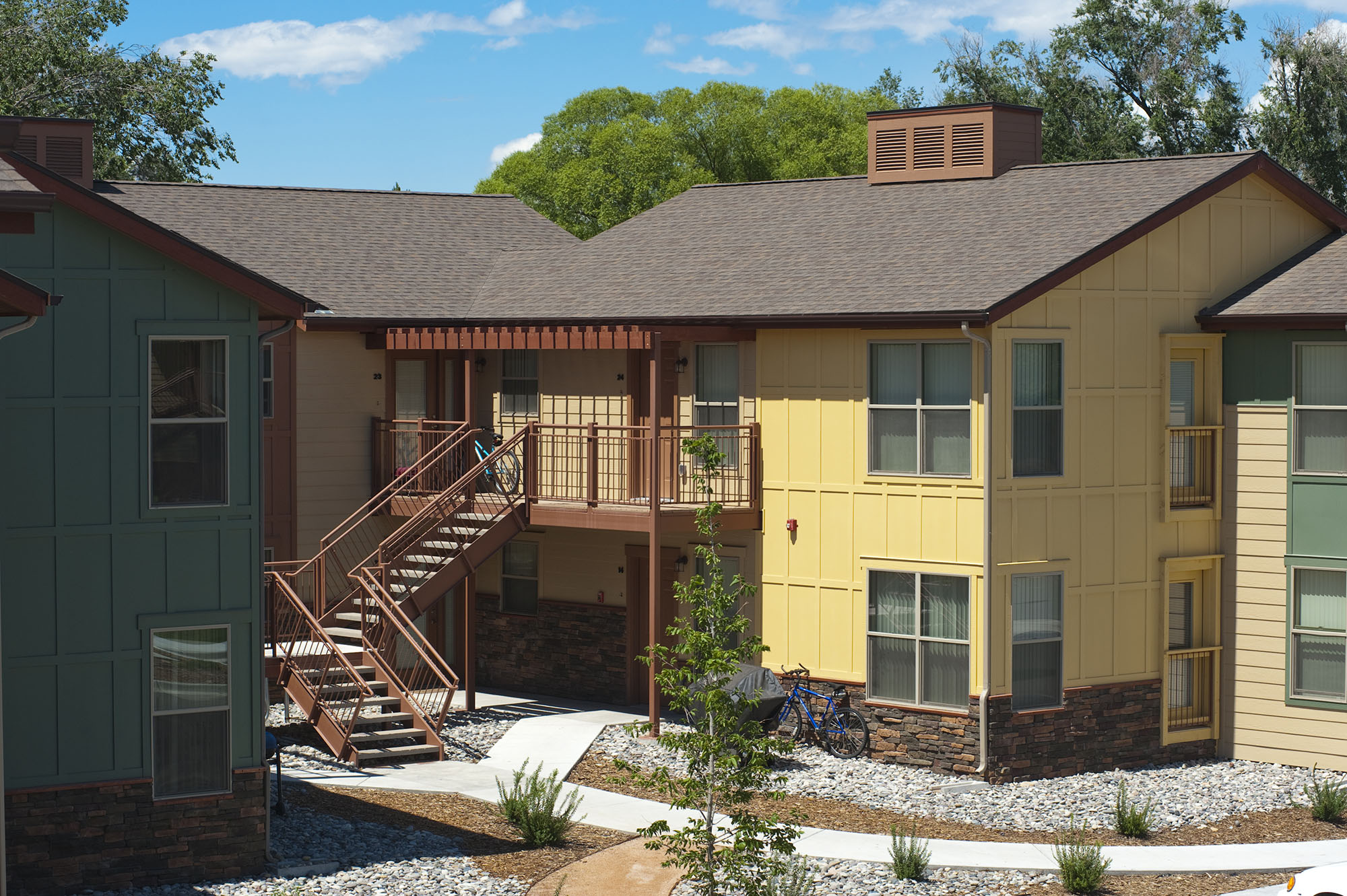 view of entrance courtyard and stairs villas on the bluff