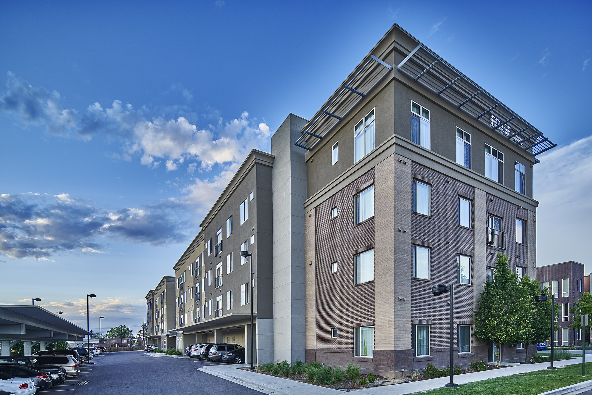 corner view of edgepoint 4 storey building