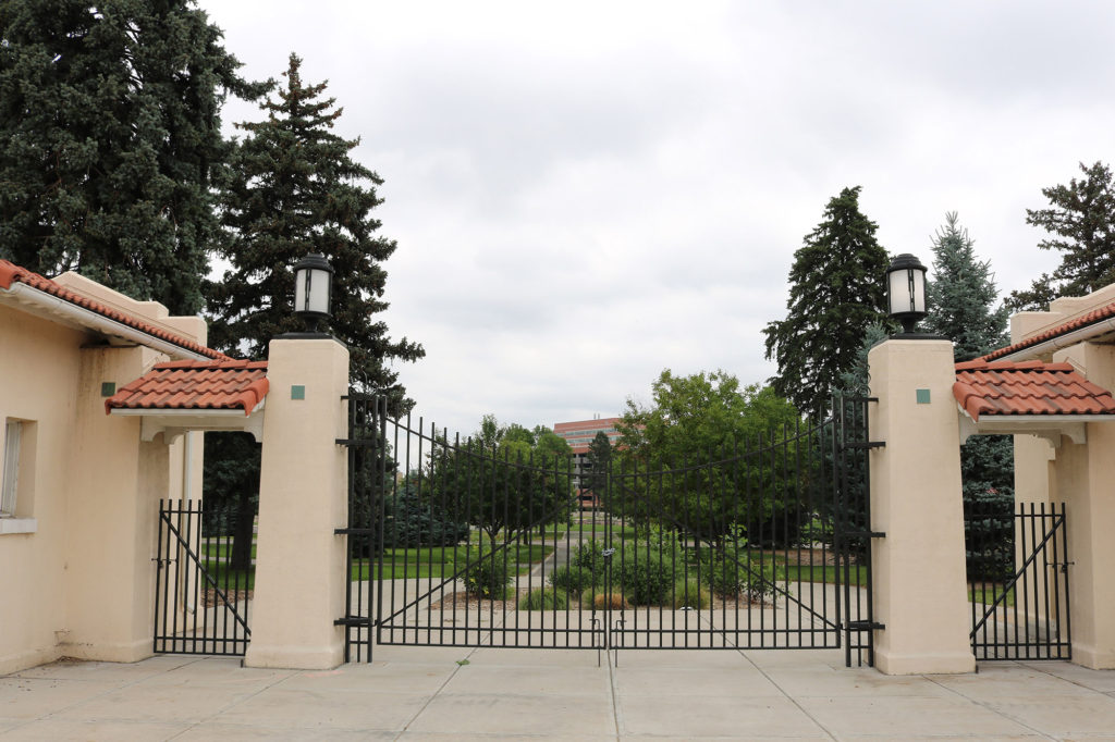 General's Park Gateway front image