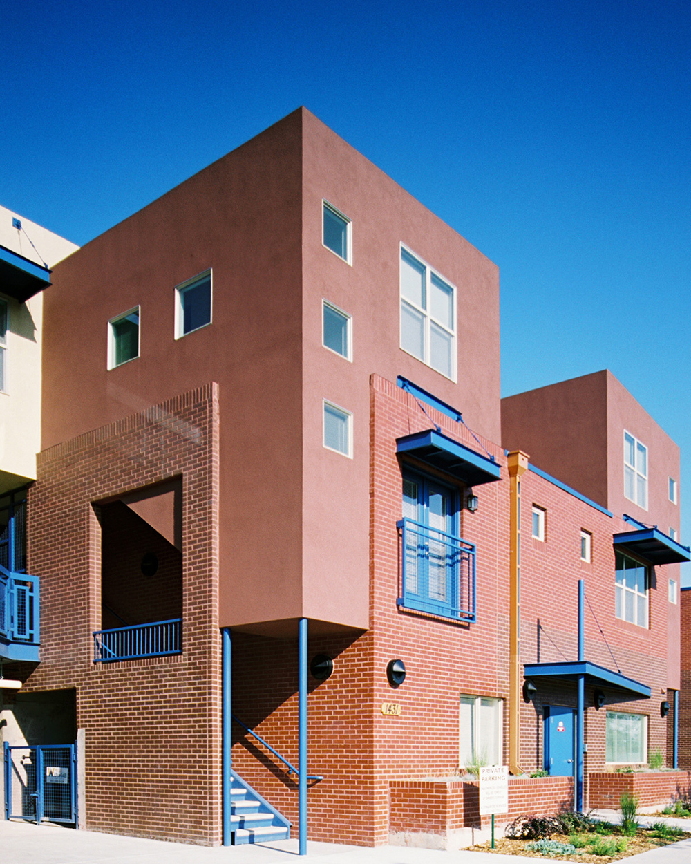 exterior corner view of moline townhome