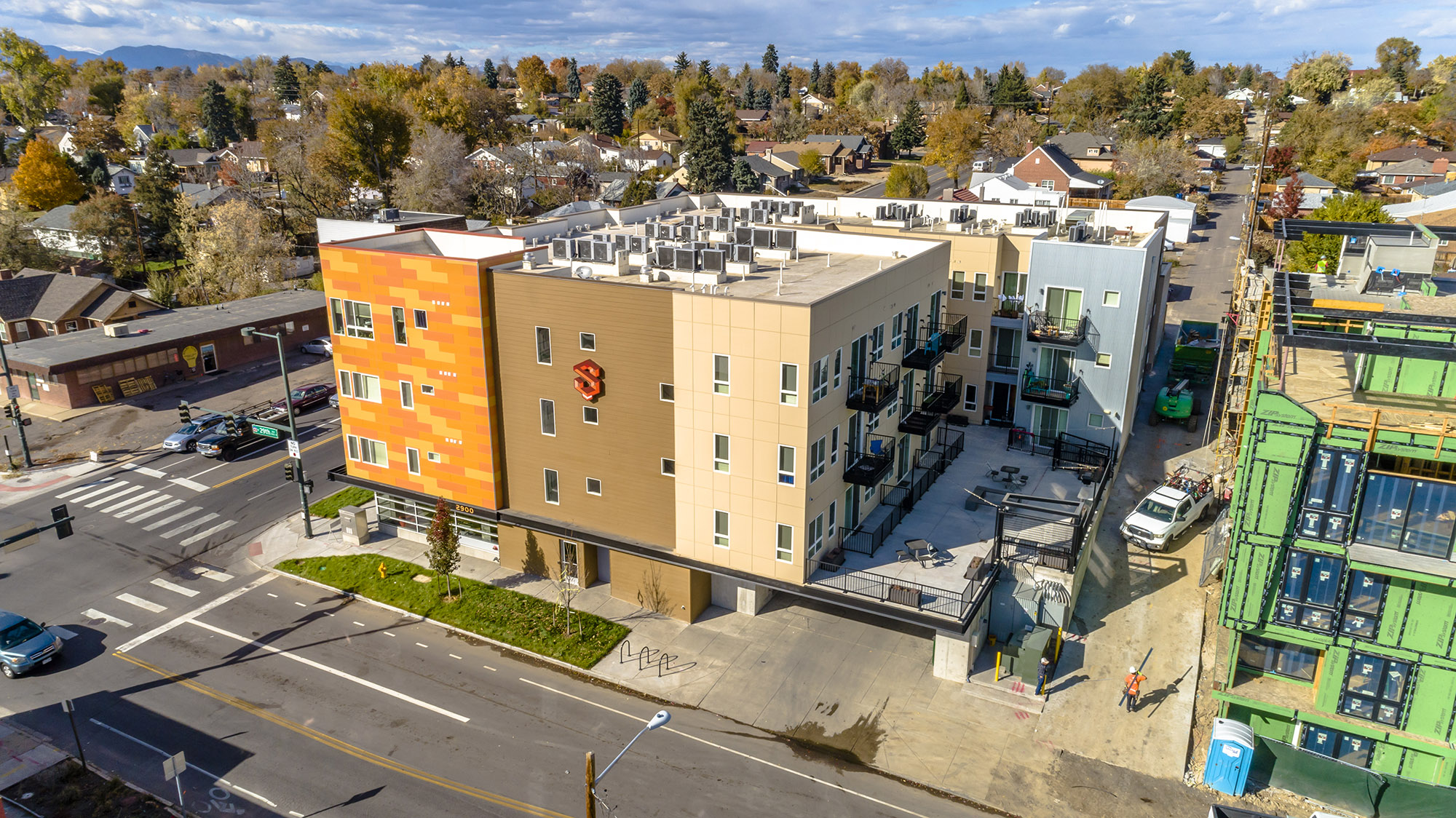 4 storey building on sheridan with podium terrace area